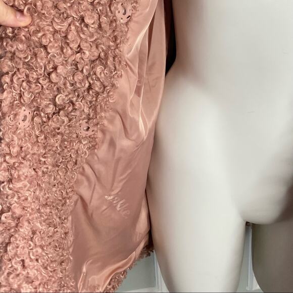 Jakke NWOT PINK FAUX LAMBS WOOL COAT JACKET - Picture 6 of 10